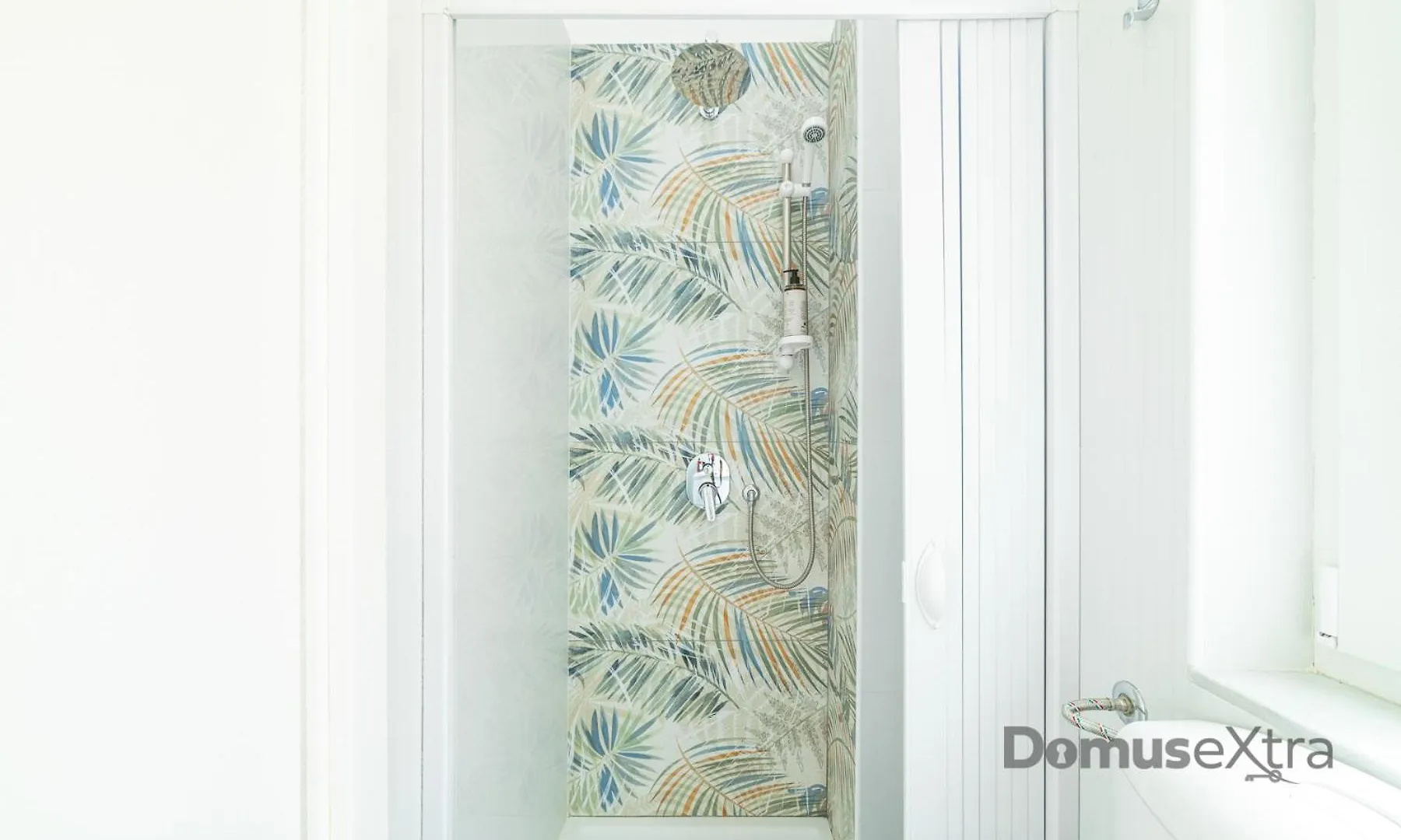 Guest house Tarantella Home By Domusextra Naples