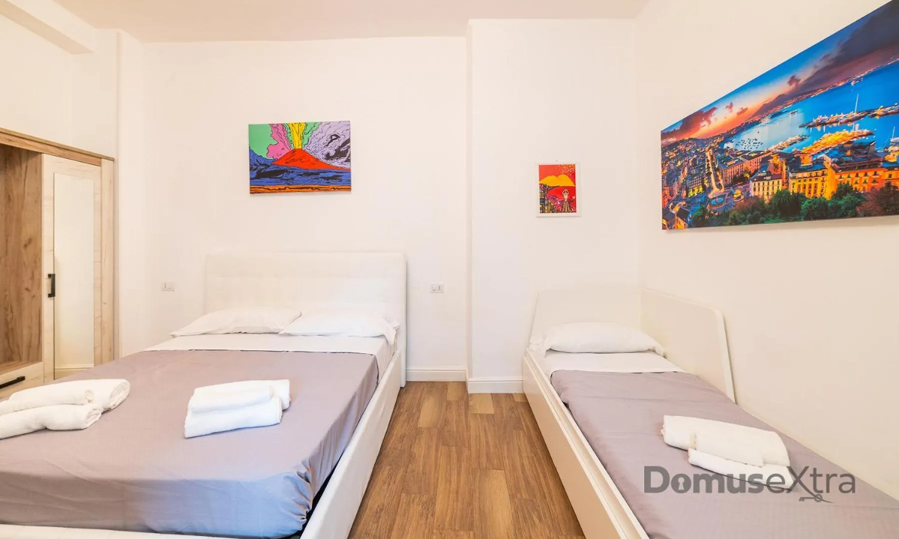 Tarantella Home By Domusextra Naples Guest house