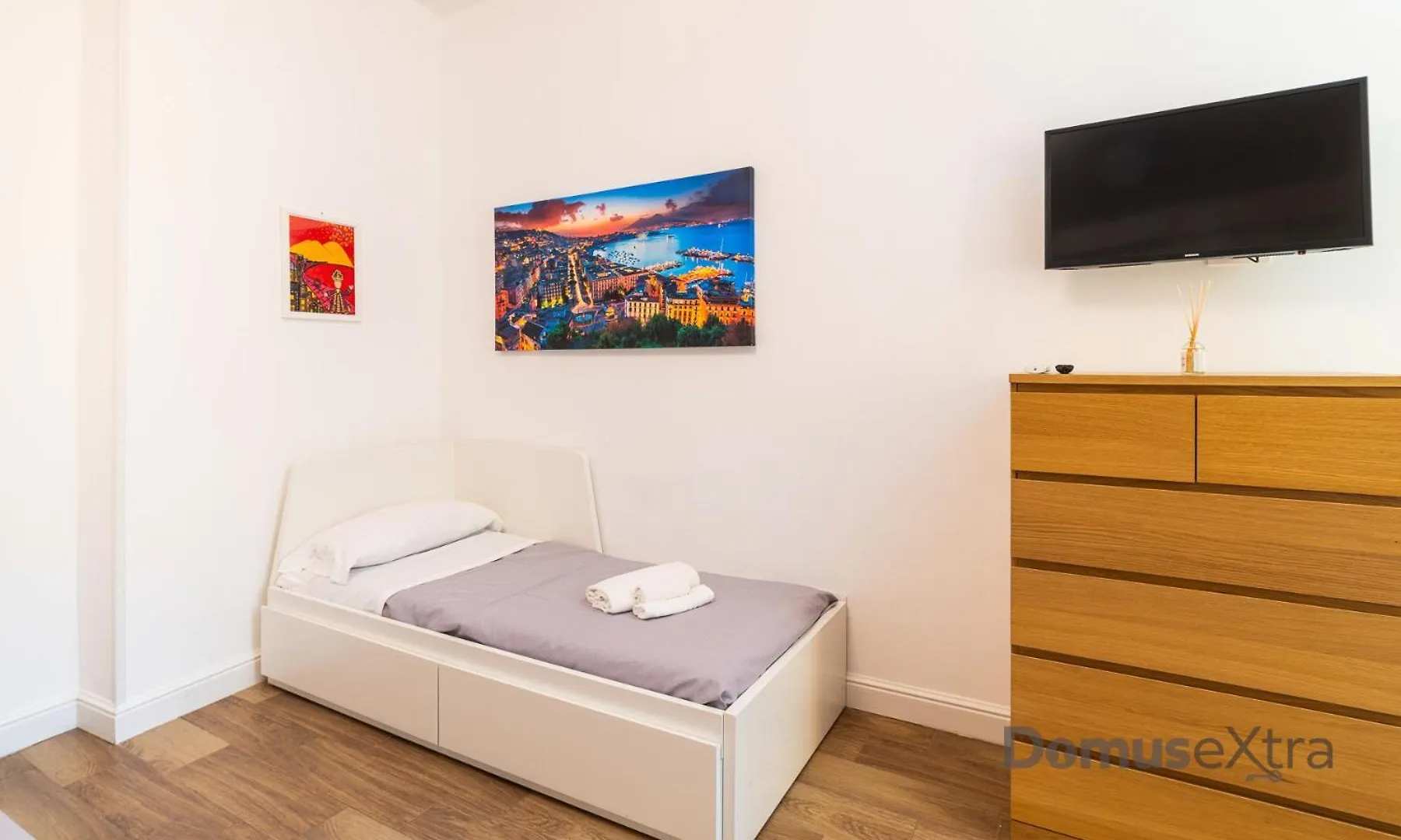 Tarantella Home By Domusextra Naples Guest house