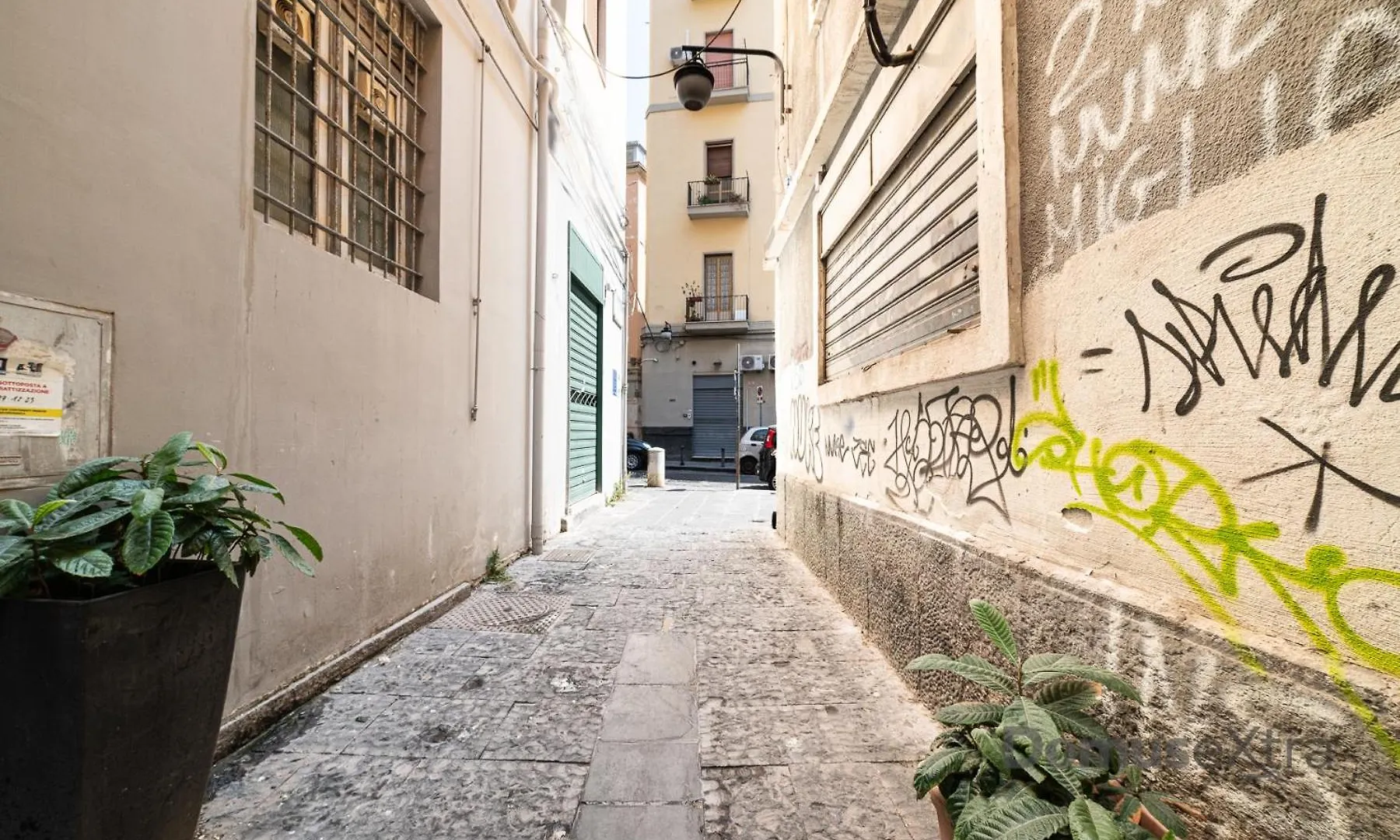 Guest house Tarantella Home By Domusextra Naples Italy